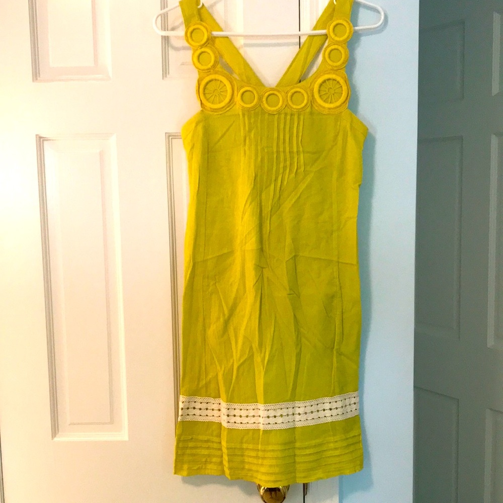 Edme & Esyllte summer chartreuse stunner !